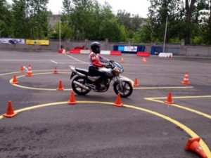 Обучение управлением мотоциклом